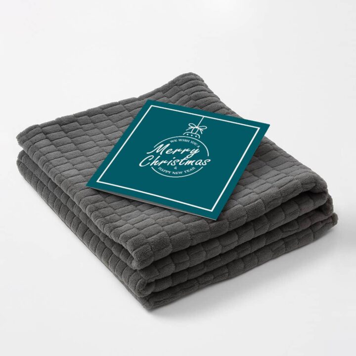 Jaquardmönstrad fleedepläd + gåvokort